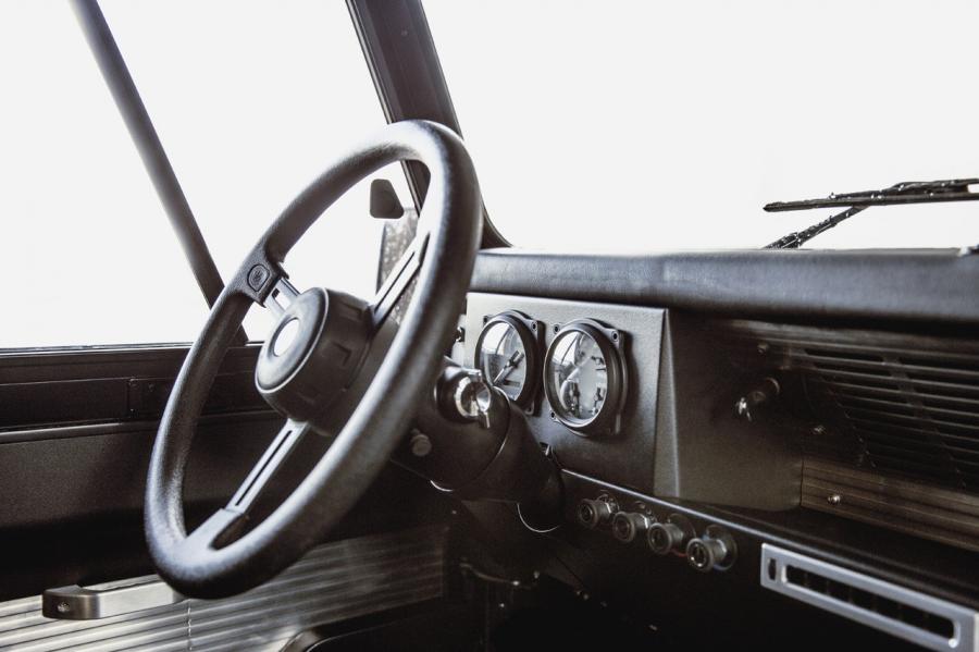  Land Rover Defender 90 by Icon 2014 года  (фото 31 из 63)